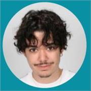 Maîtrisez l'Informatique Réseau et le Développement avec Anthony, Expert en BTS SIO et Bac Technologique